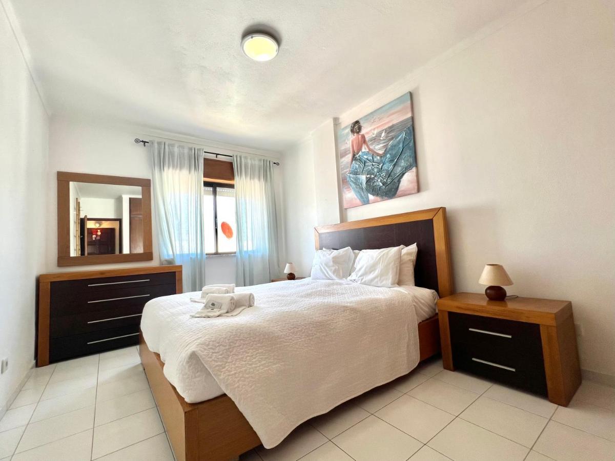 Loky - Near Quarteira Center Apartment Exterior photo